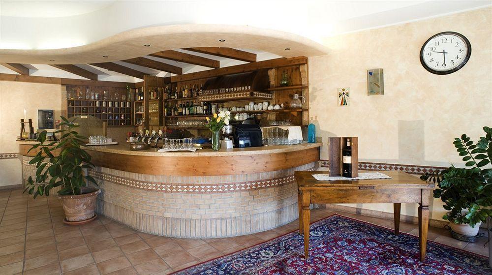 Hotel Scaligero Sommacampagna Buitenkant foto
